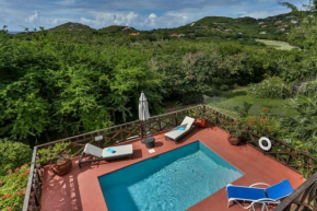 Overlooking the golf course - Villa D'Arcy villa